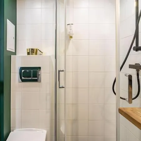 Urban Chic - Stylish Luxury, Zlota Street Apartamento *